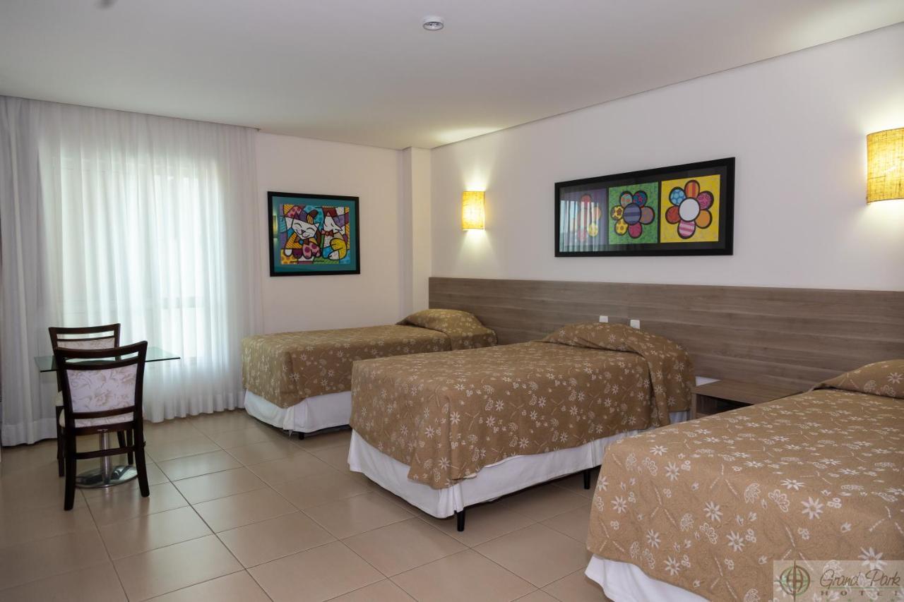 Hotel Grand Park Campo Grande  Exteriör bild